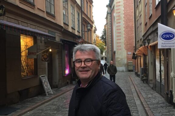 Eat in the café bistro